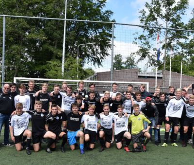 1819 JO17 1 en jo19 1 kampioen