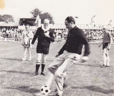 Opening eerste bal minister Boersma