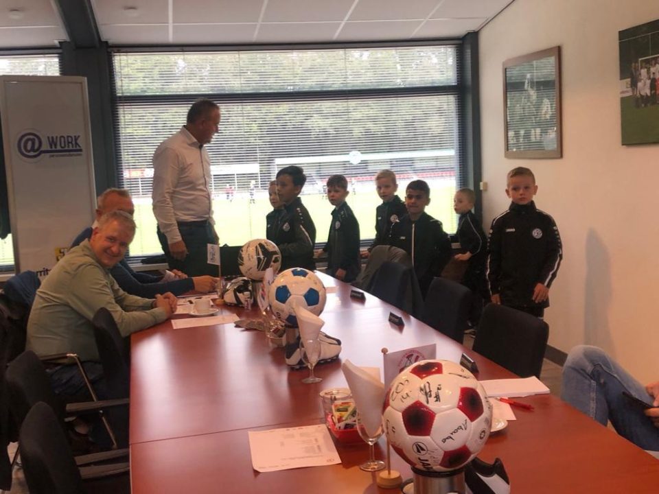 40 A7 C657 65 AA 4 B02 8 DD6 55 D6 B7 C59 F35